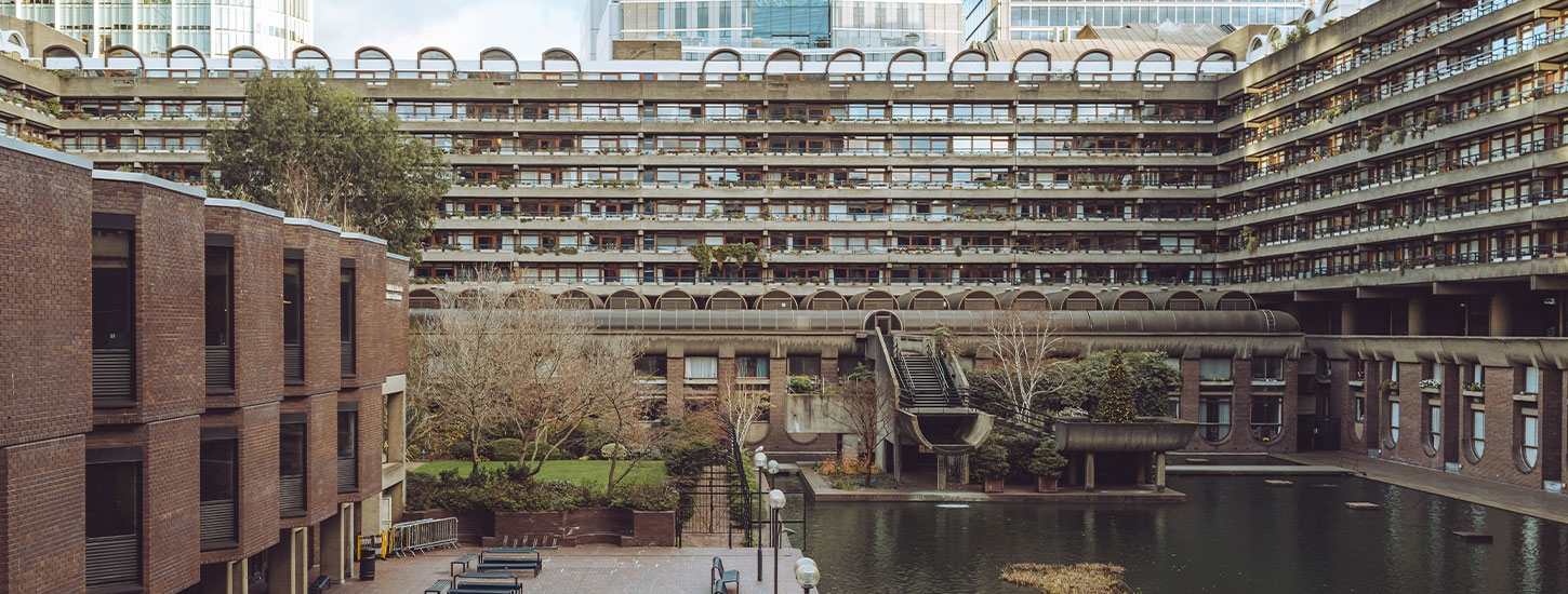 Icône de l'architecture brutaliste - une ville dans la ville
