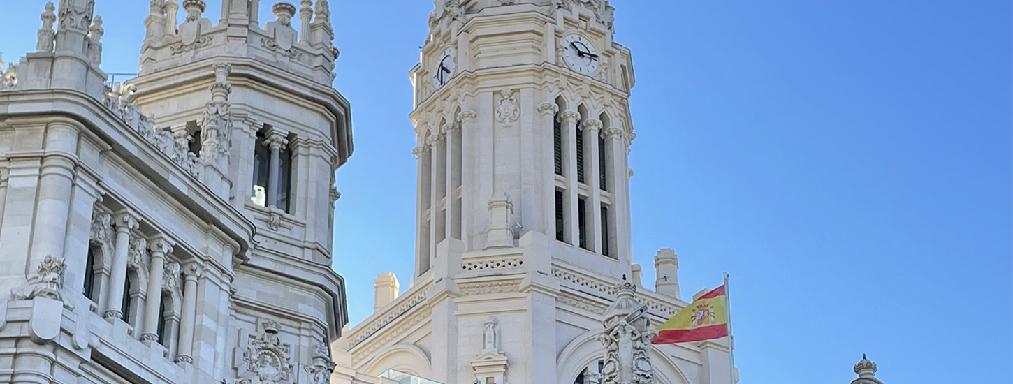 Édifice de 1904 devenu l'Hôtel de ville en 2007