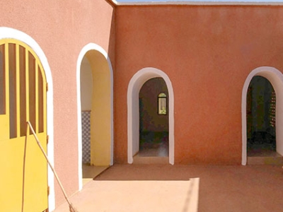 Architecture durable et résiliente : entre préservation patrimoniale et innovation architecturale éco-responsable sur le modèle de Dakar.